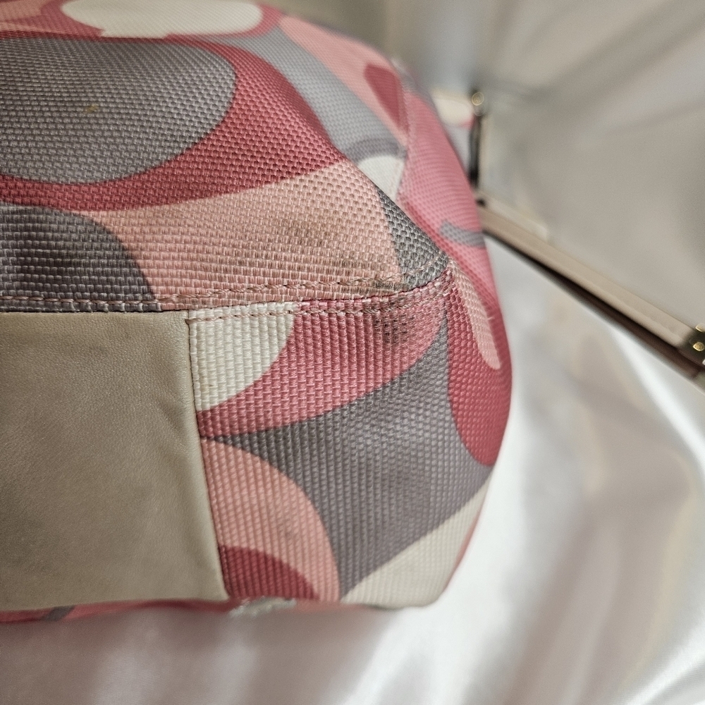 Coach Chelsea Scarf Print 19400 Pink - Picture 4 of 12